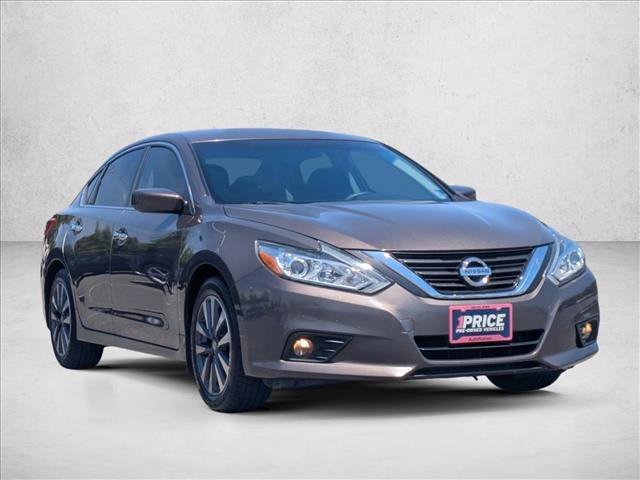 Used 2016 Nissan Altima 2.5 SV FWD image 3