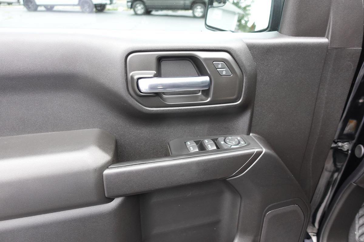 Used 2024 Chevrolet Silverado 1500 Custom AWD/4WD image 16