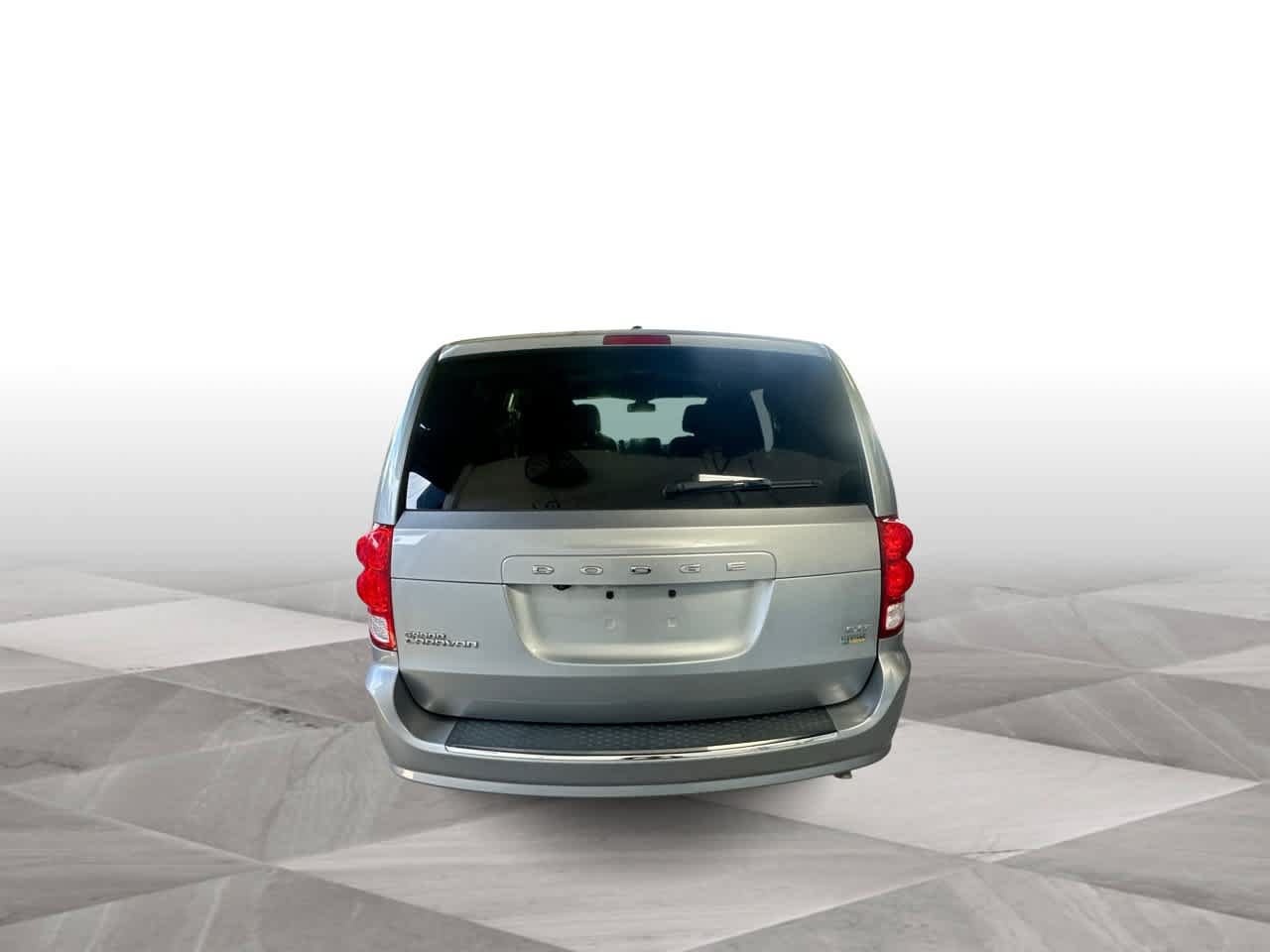 Used 2019 Dodge Grand Caravan SXT FWD image 7