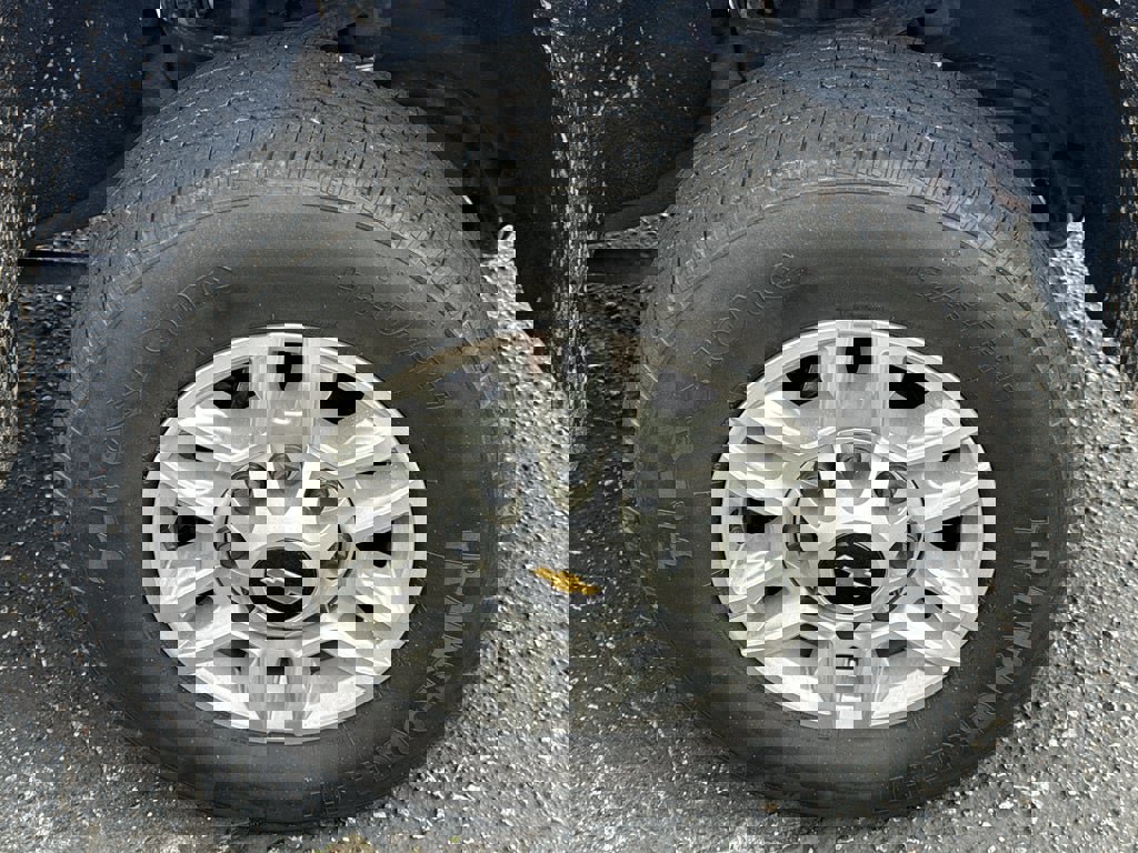 Used 2024 Chevrolet Silverado 2500 LT image 31