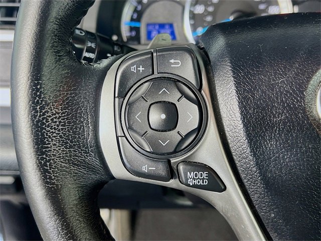 Used 2013 Toyota Camry SE image 16