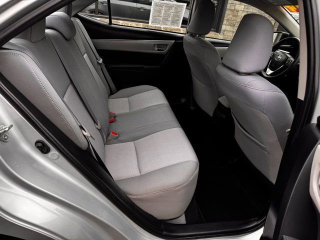 Used 2014 Toyota Corolla LE FWD image 27
