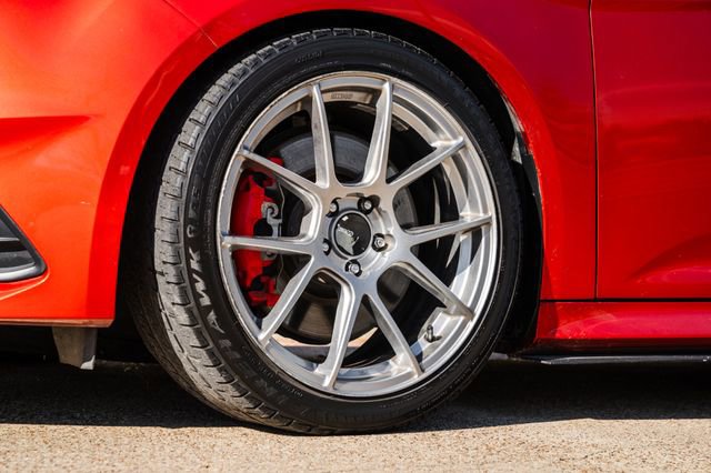 Used 2018 Ford Focus ST w/ Equipment Group 401A image 53