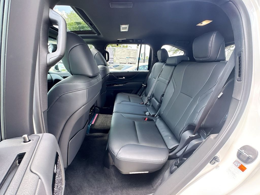 New 2026 Lexus LX 700h Luxury AWD/4WD image 31