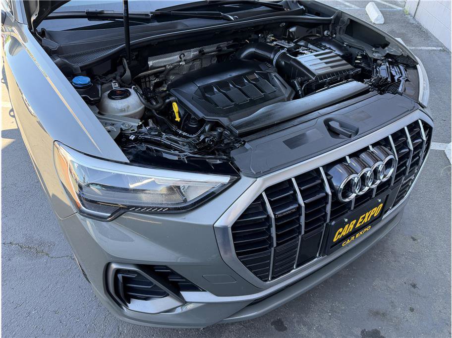 Used 2021 Audi Q3 2.0T Premium w/ Convenience Package AWD/4WD image 22