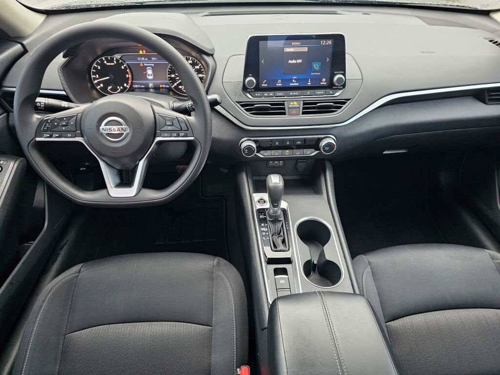 Used 2022 Nissan Altima 2.5 SV image 22