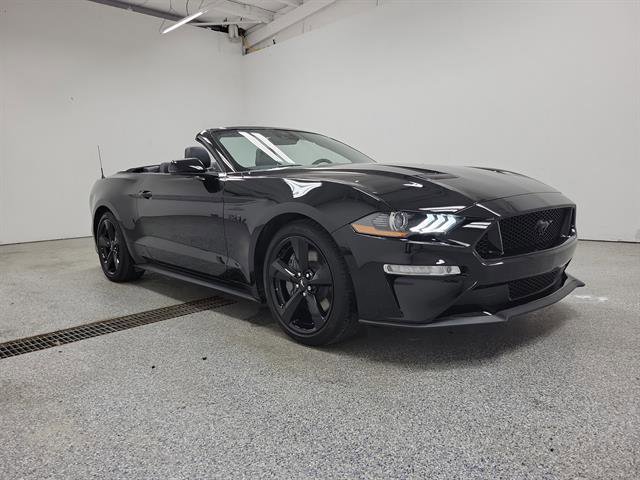 Used 2021 Ford Mustang GT Premium w/ Equipment Group 401A RWD image 2