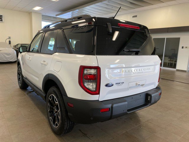 New 2025 Ford Bronco Sport Outer Banks w/ Outer Banks Tech Package+ image 5