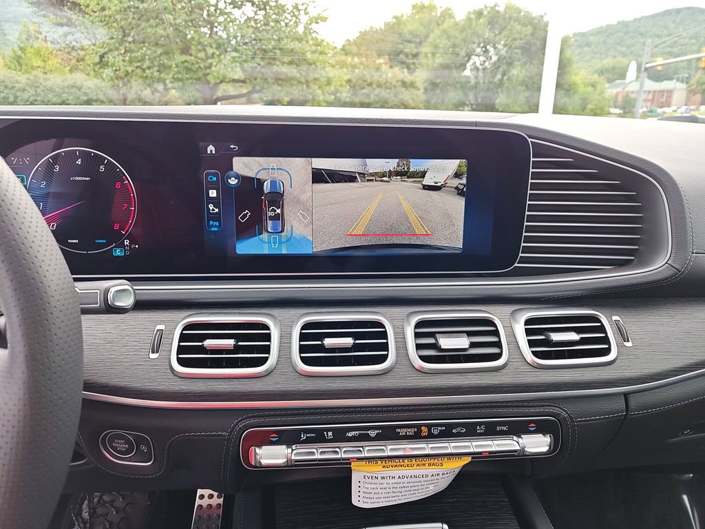 New 2026 Mercedes-Benz GLS 450 4MATIC image 23