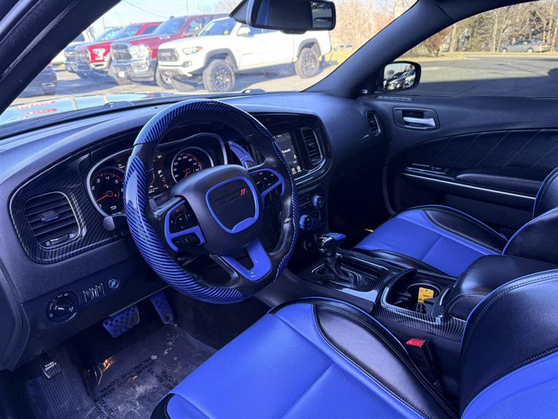 Used 2017 Dodge Charger R/T Scat Pack RWD image 25
