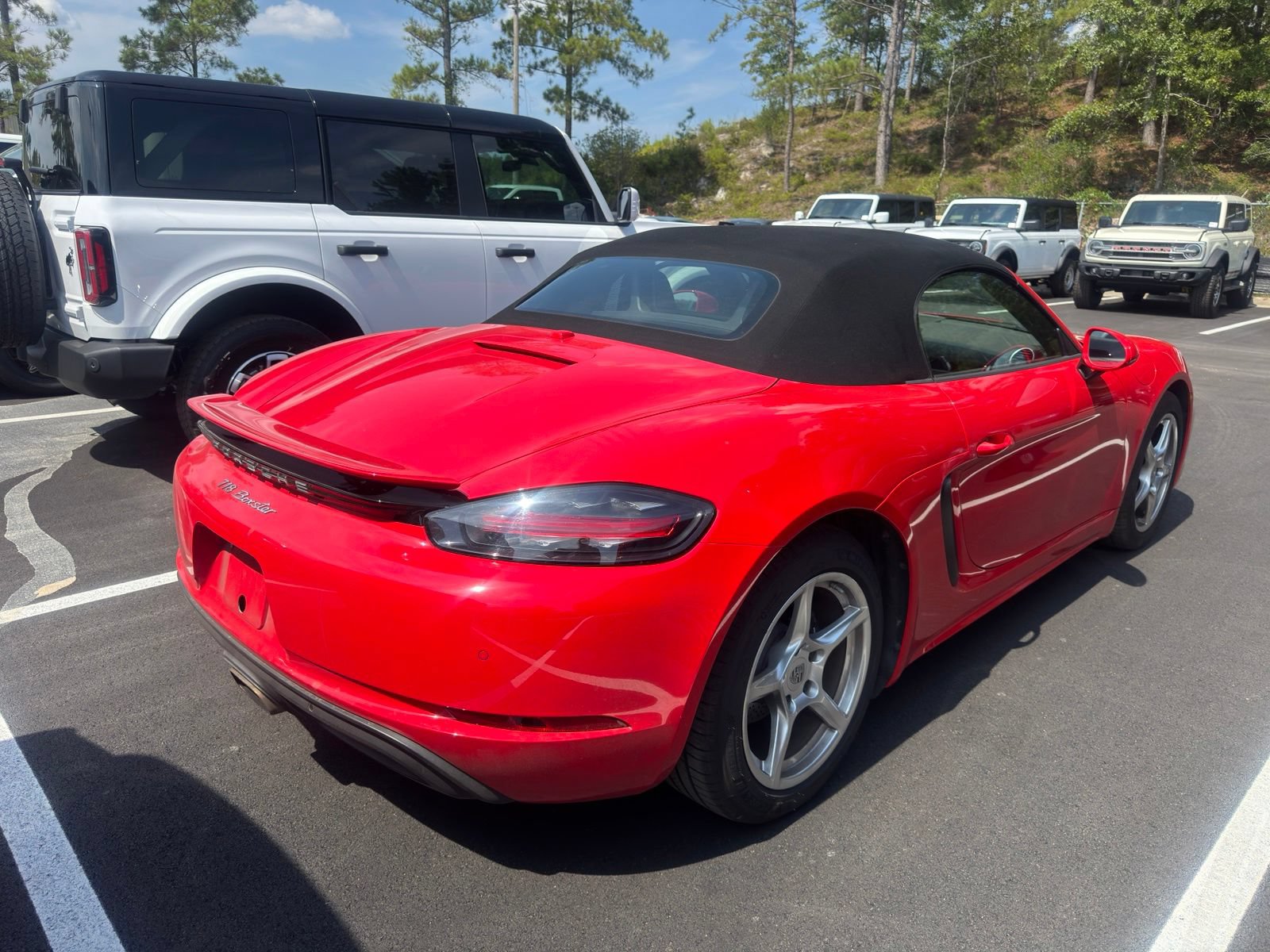 Used 2019 Porsche 718 Boxster RWD image 12