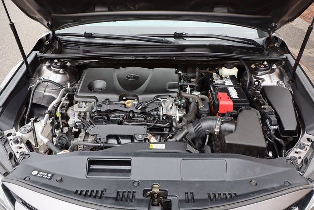 Used 2018 Toyota Camry XLE image 42