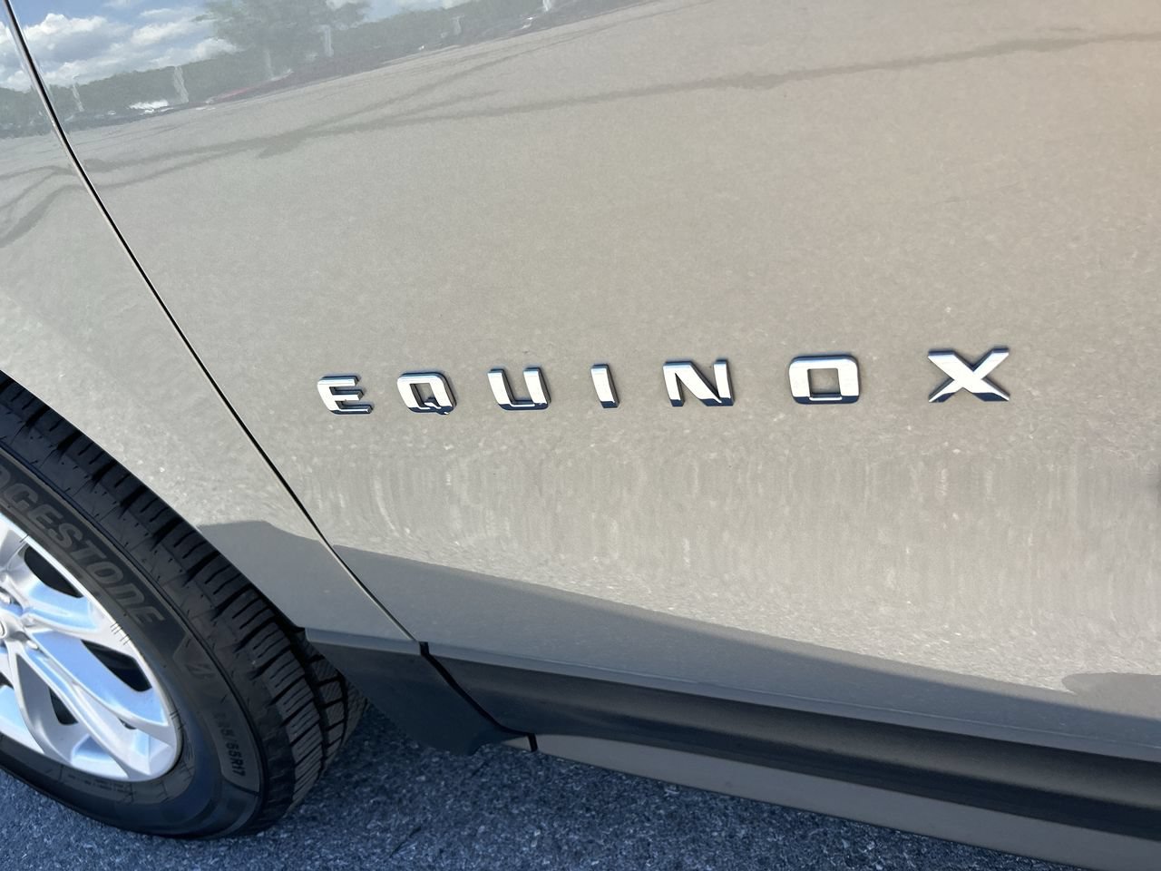 Used 2018 Chevrolet Equinox LT AWD/4WD image 12