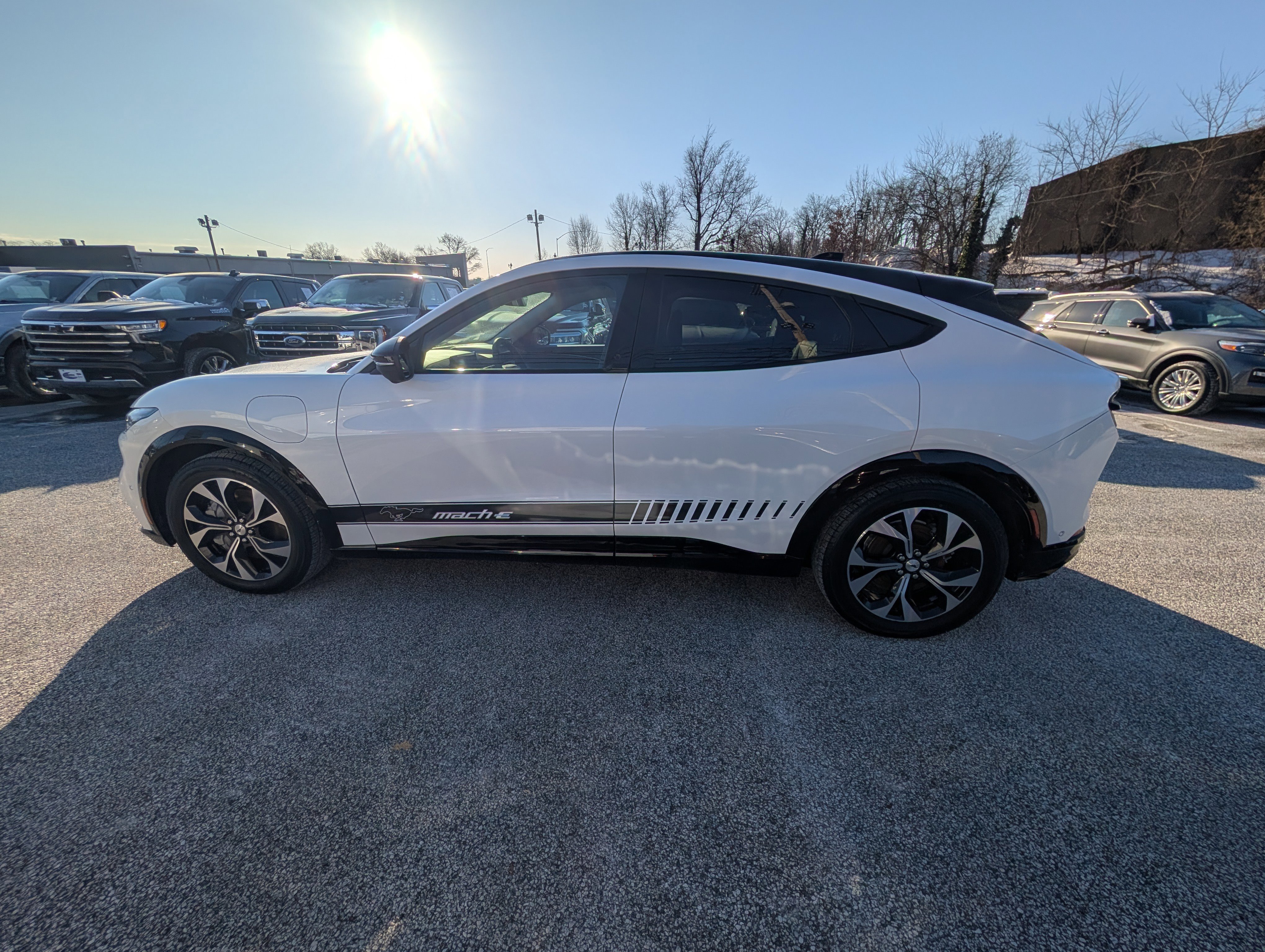 Certified 2023 Ford Mustang Mach-E Premium image 3