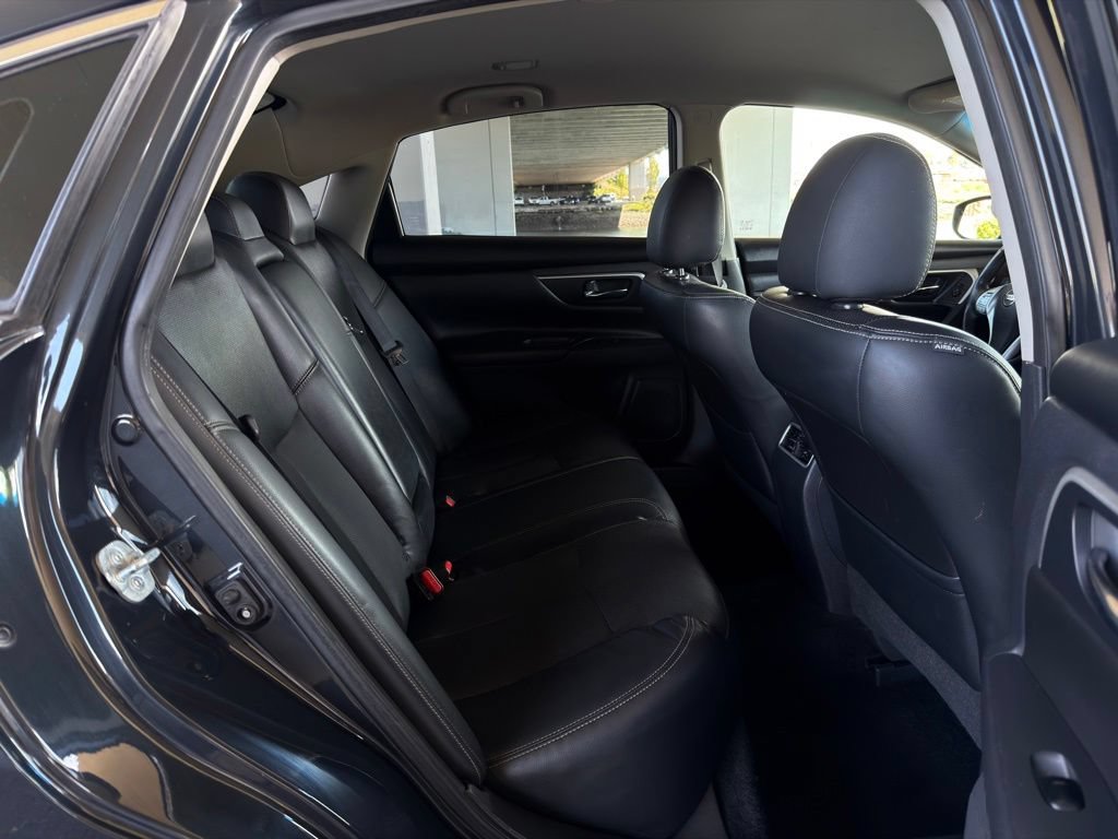 Used 2017 Nissan Altima 2.5 SL FWD image 26