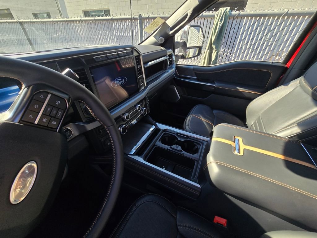 Used 2024 Ford F250 Platinum image 14