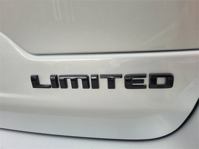 New 2025 Jeep Grand Cherokee Limited image 12