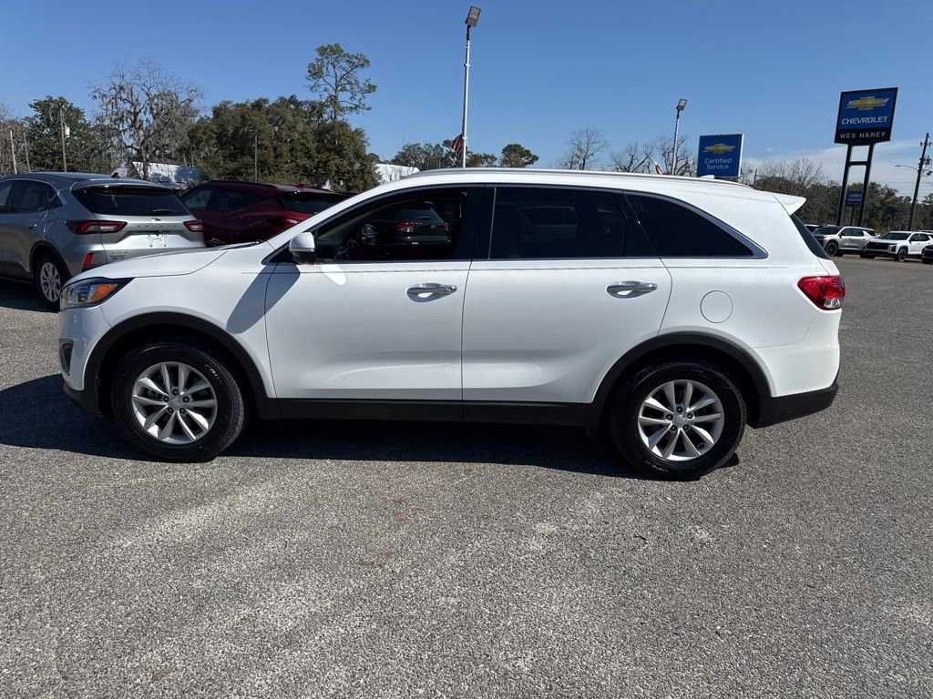 Used 2018 Kia Sorento LX image 6