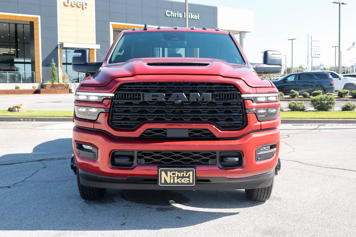 New 2027 RAM 3500 Limited AWD/4WD image 2