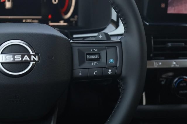 New 2026 Nissan Pathfinder SL AWD/4WD image 9