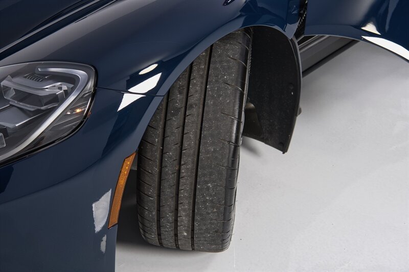 Used 2020 Ford GT Carbon Series RWD image 43