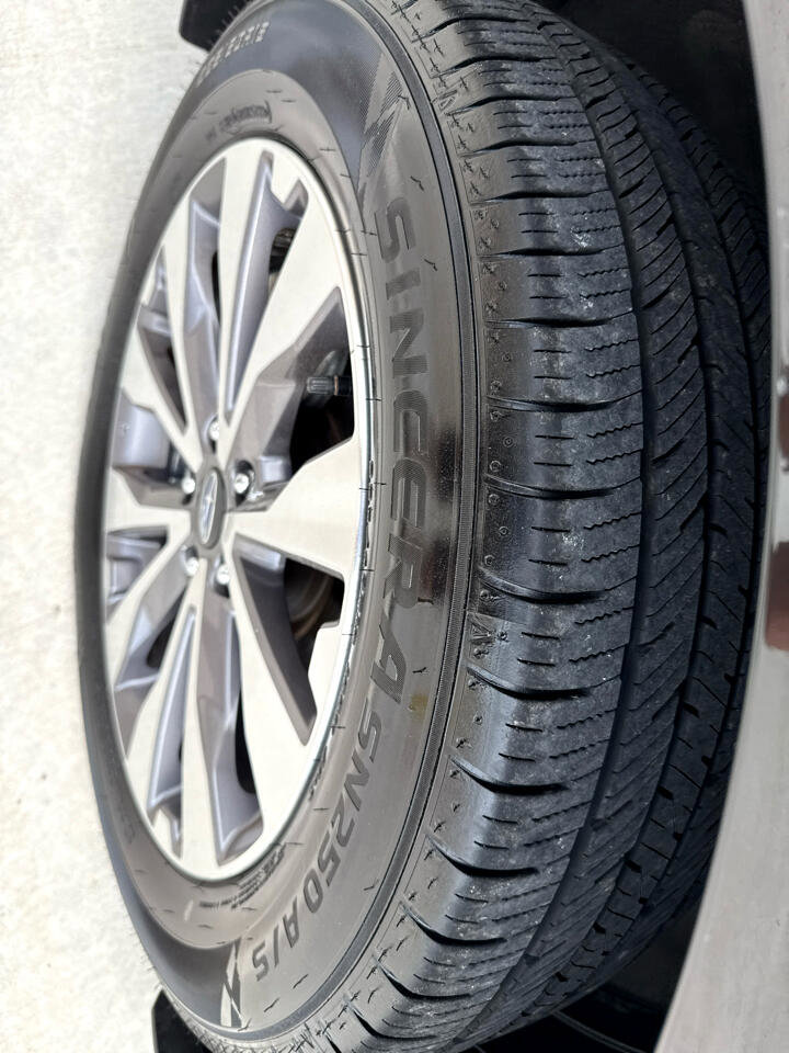 Used 2018 Subaru Outback 2.5i Touring image 18