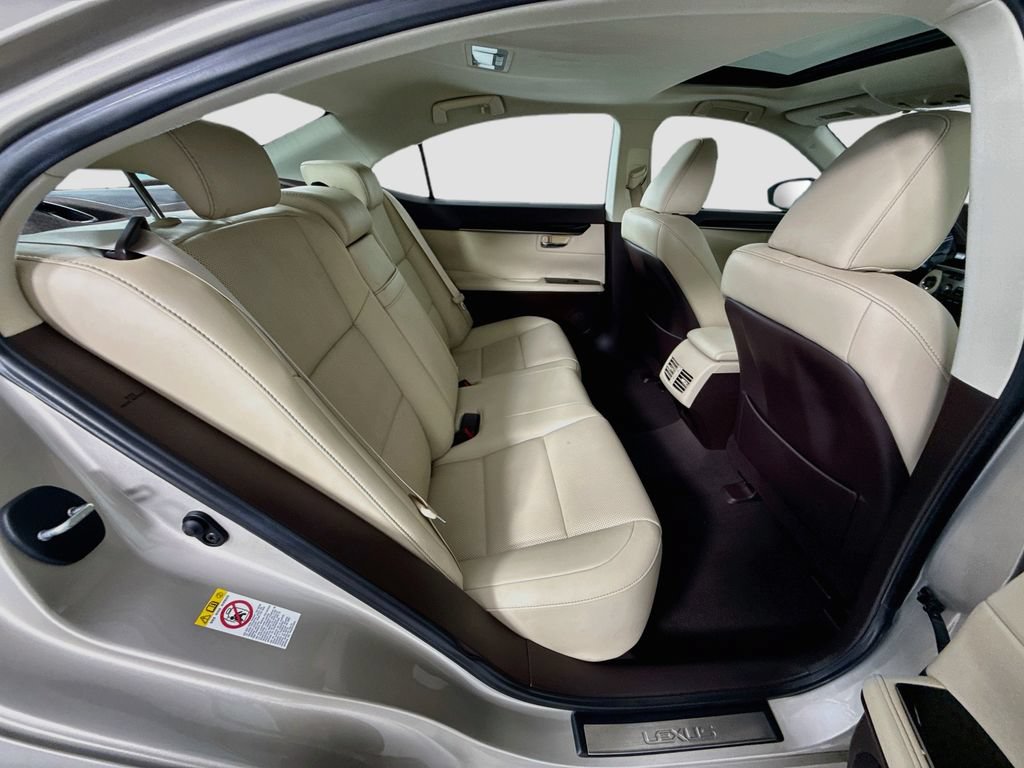 Used 2017 Lexus ES 350 w/ Accessory Package 2 FWD image 22