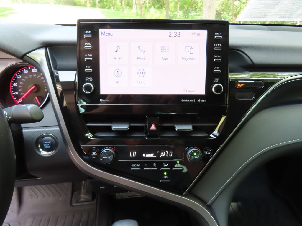 Used 2021 Toyota Camry XSE FWD image 23