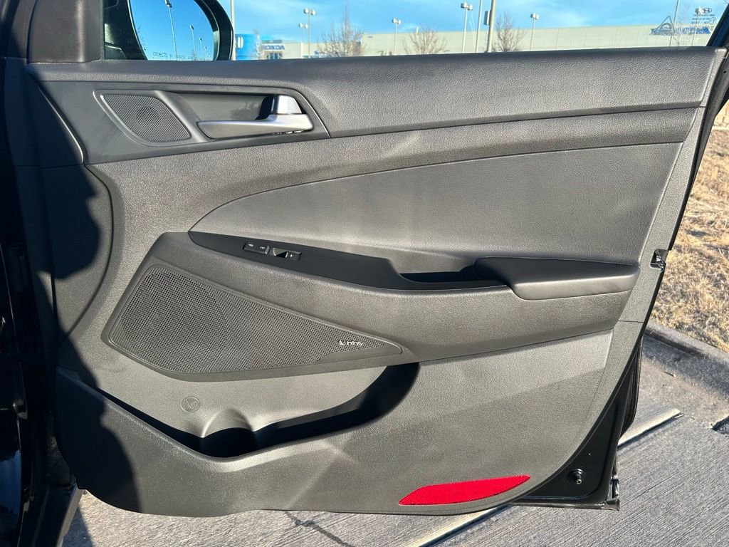 Used 2020 Hyundai Tucson Ultimate w/ Cargo Package image 30