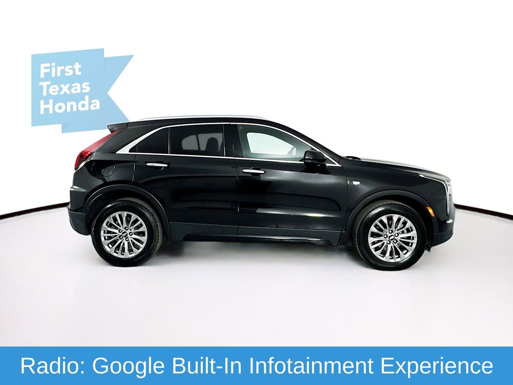 Used 2024 Cadillac XT4 Premium Luxury image 8