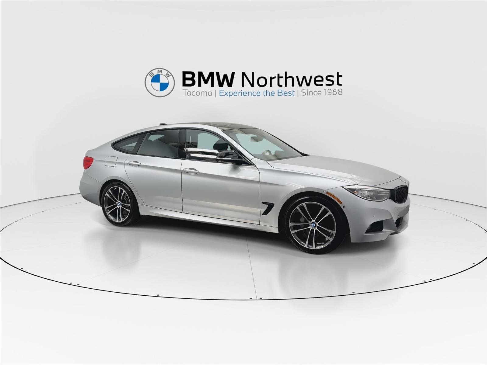 Used 2016 BMW 335i Gran Turismo xDrive AWD/4WD image 6