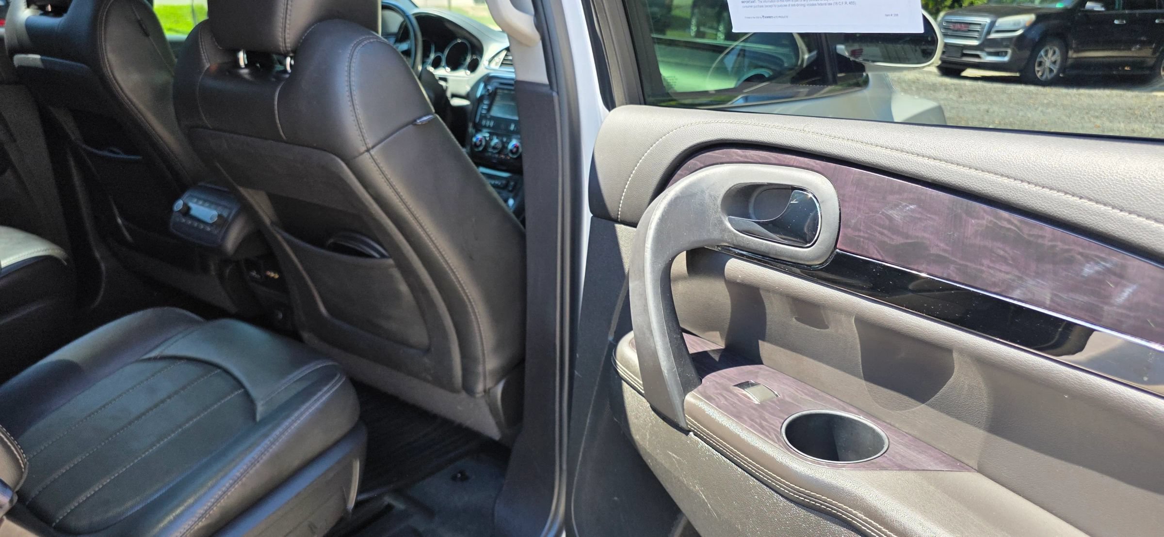 Used 2016 Buick Enclave Premium w/ Experience Buick Package FWD image 16