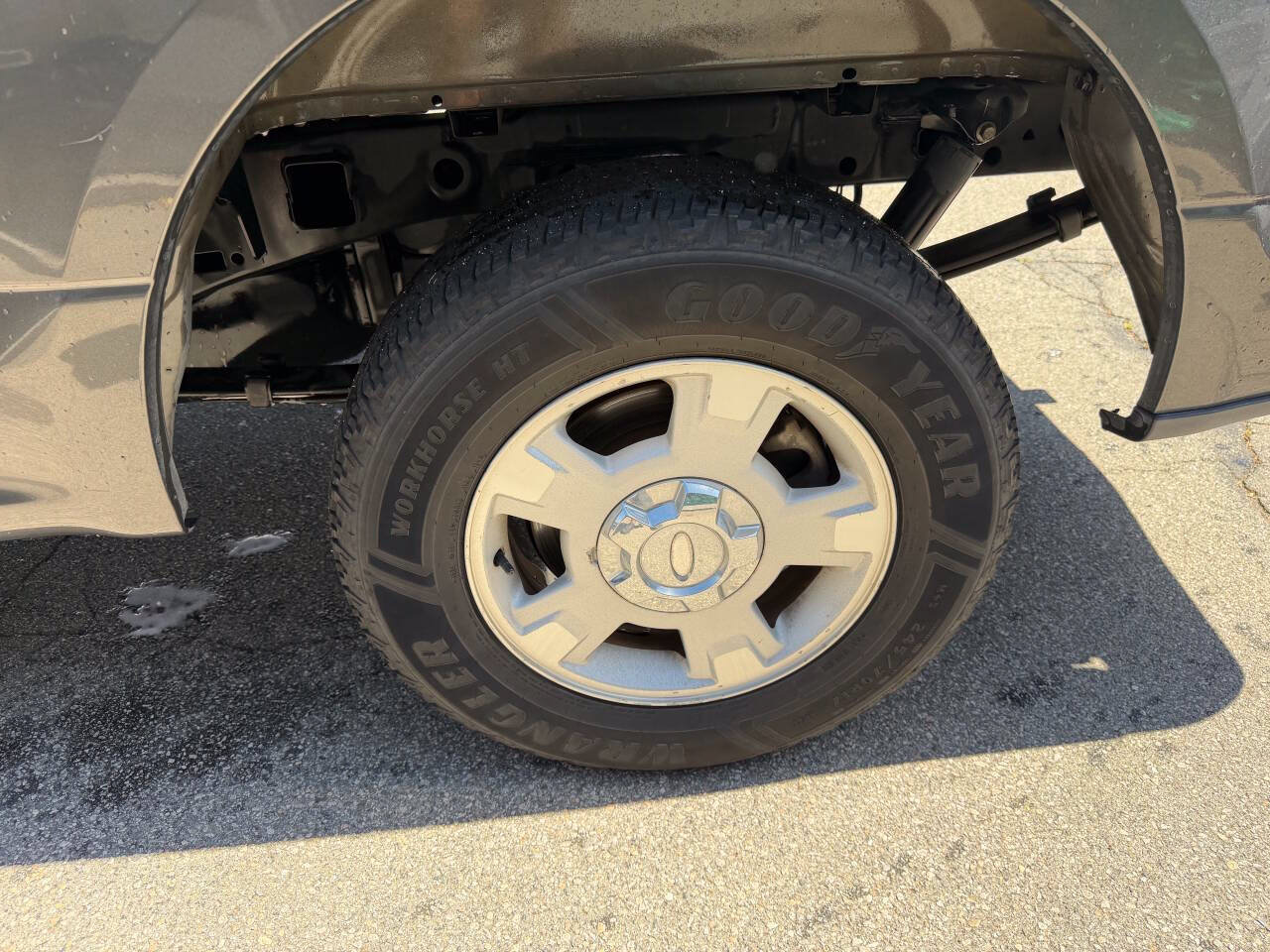 Used 2016 Ford F150 XL w/ Equipment Group 101A Mid RWD image 14