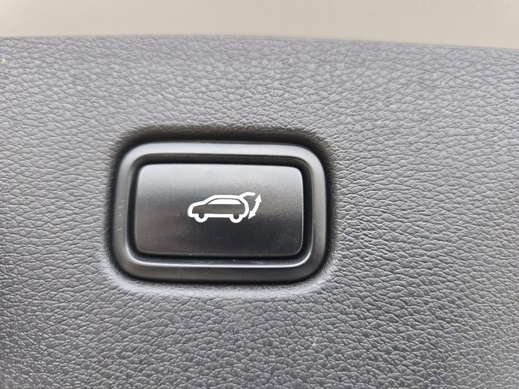 Used 2023 Kia Sportage SX image 20