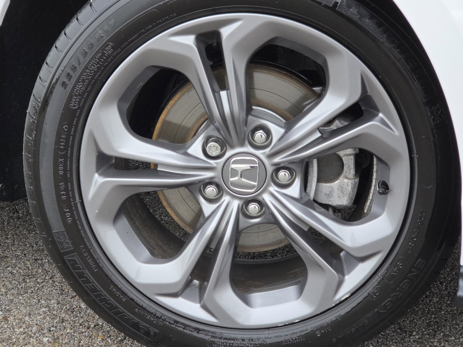 Used 2024 Honda Accord EX image 11