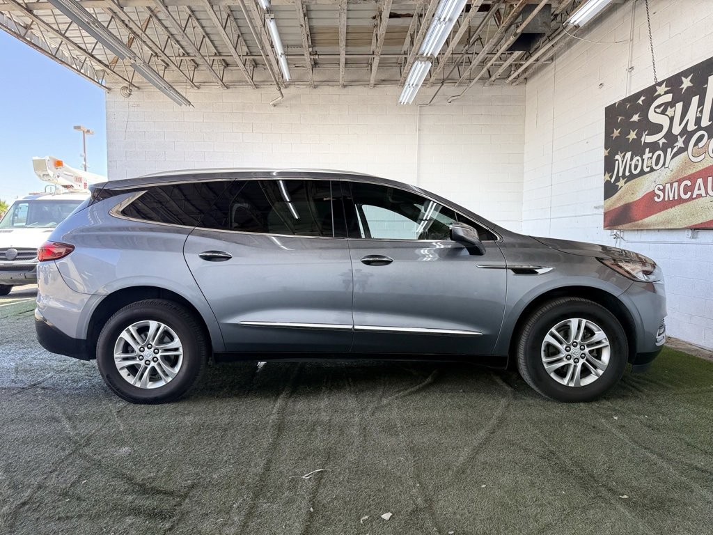 Used 2021 Buick Enclave Essence image 13