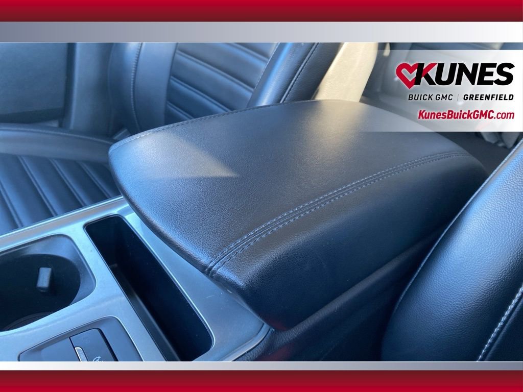 Used 2024 Ford Edge SEL image 26