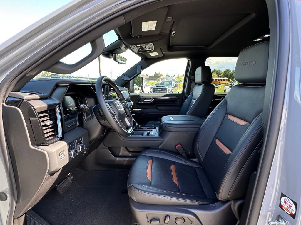 Used 2024 GMC Sierra 2500 AT4 w/ AT4 Premium Plus Package AWD/4WD image 19