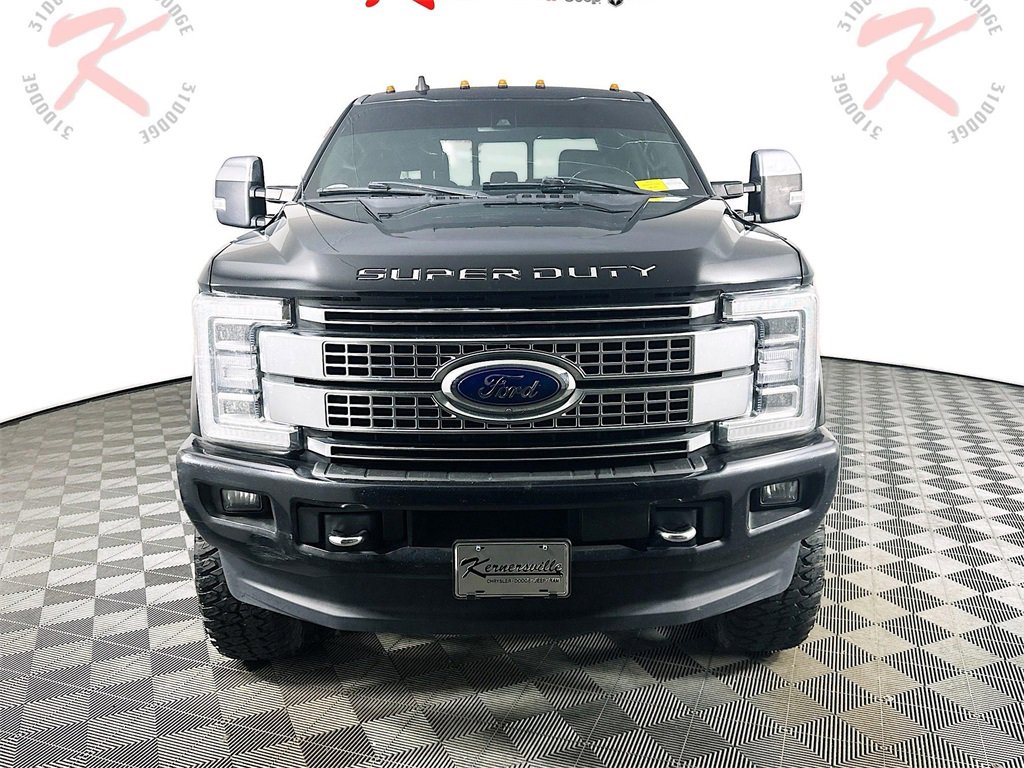 Used 2019 Ford F350 Platinum w/ Platinum Ultimate Package image 2