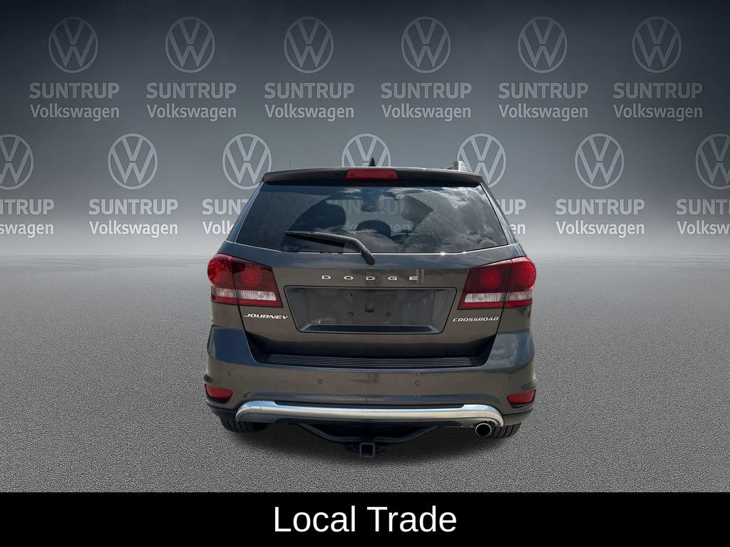 Used 2020 Dodge Journey Crossroad FWD image 4