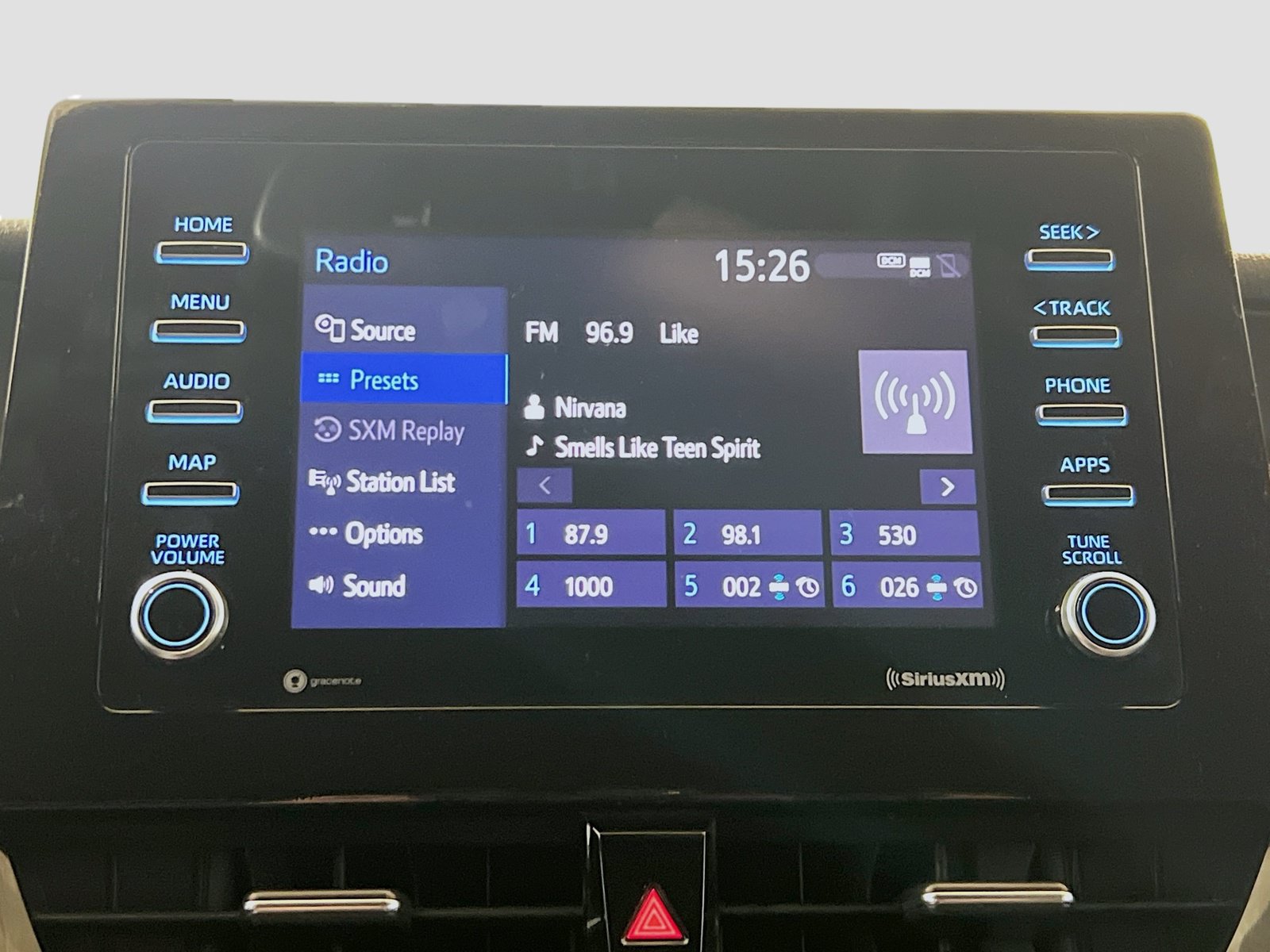 Used 2024 Toyota Camry LE w/ Convenience Package FWD image 10