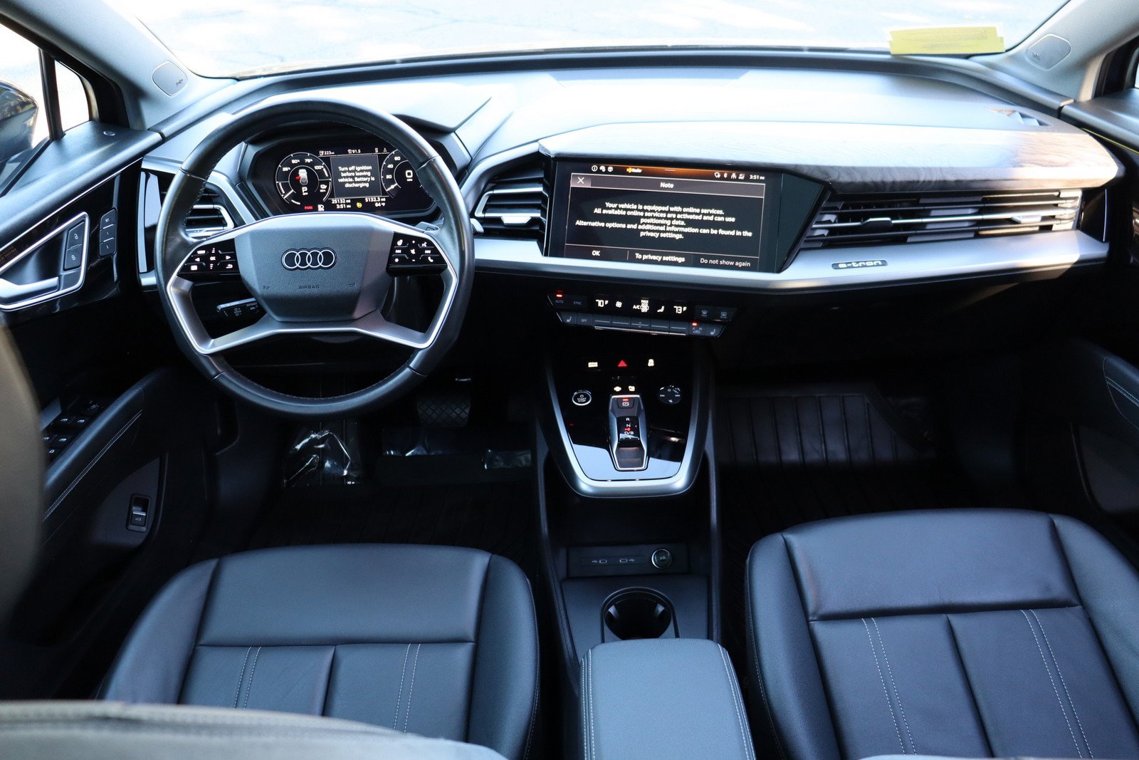 Used 2023 Audi Q4 e-tron Premium Plus w/ Premium Plus AWD/4WD image 10