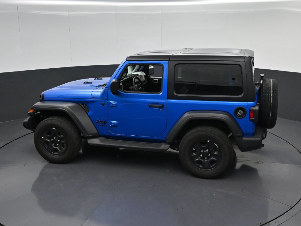 Used 2026 Jeep Wrangler Sport AWD/4WD image 22
