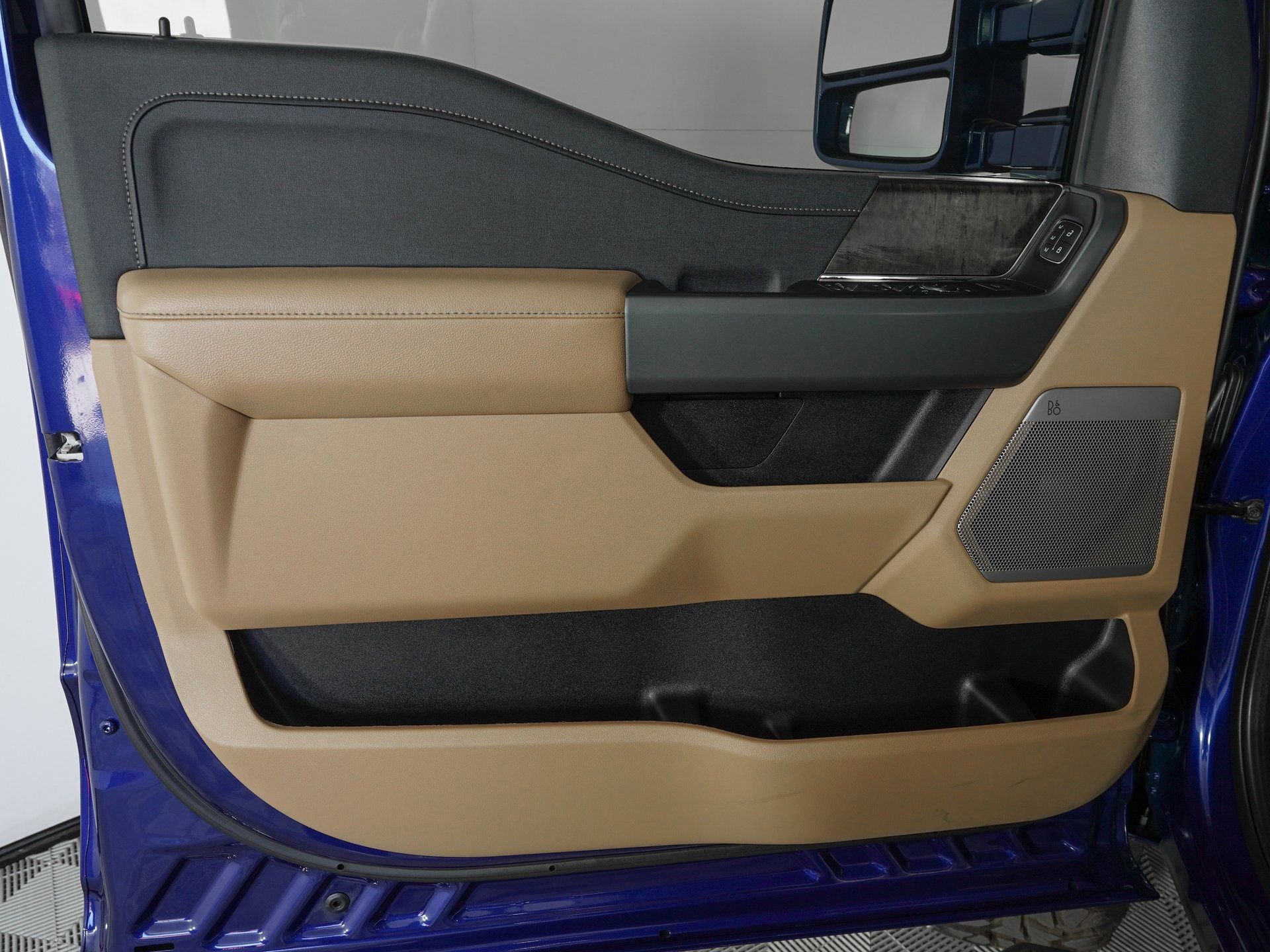 Used 2026 Ford F450 Lariat w/ FX4 Off-Road Package image 17