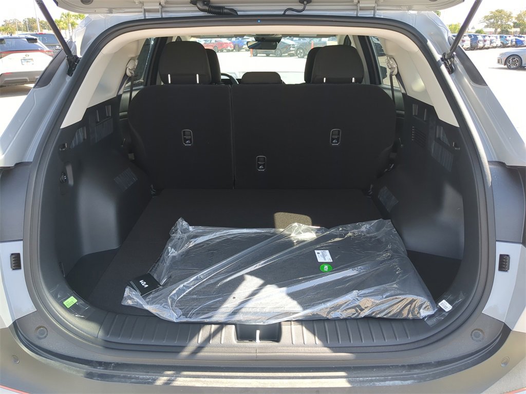 New 2026 Kia Sportage S image 12