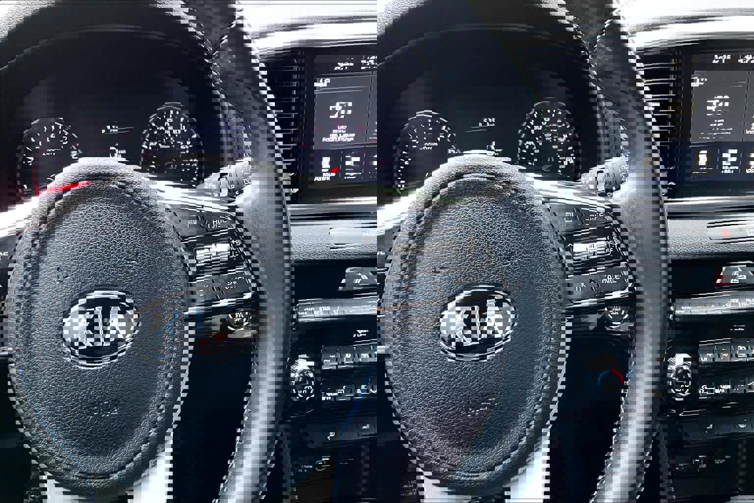 Used 2021 Kia Sportage EX image 24