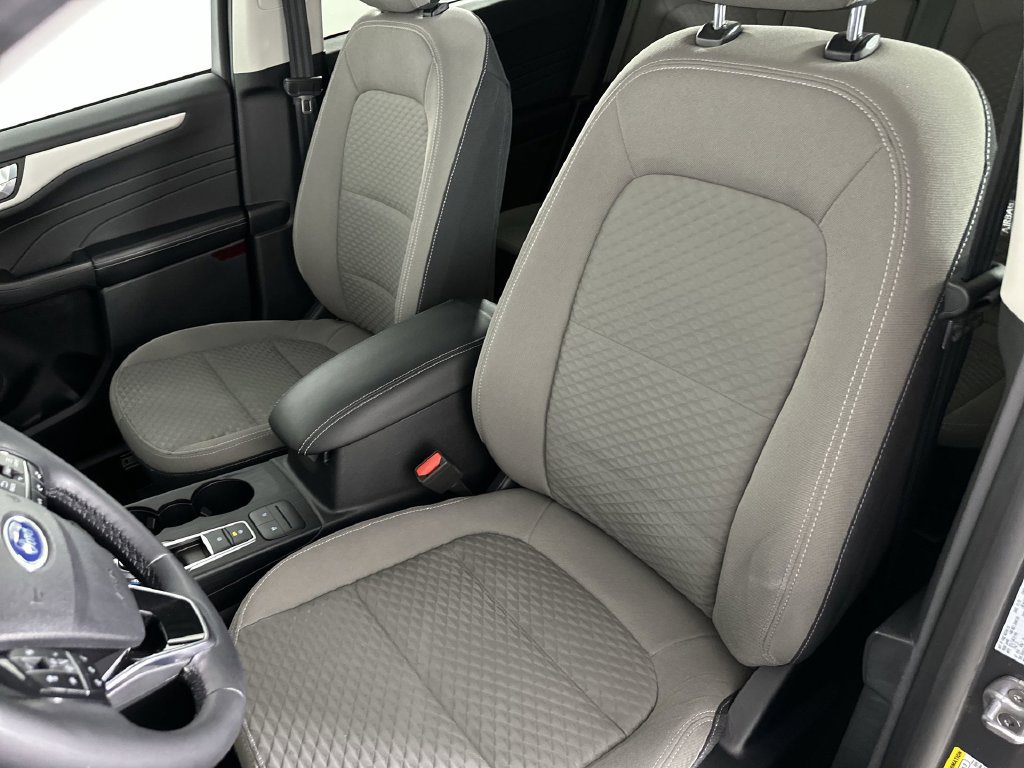 Used 2021 Ford Escape SE w/ SE Sport Appearance Package AWD/4WD image 22