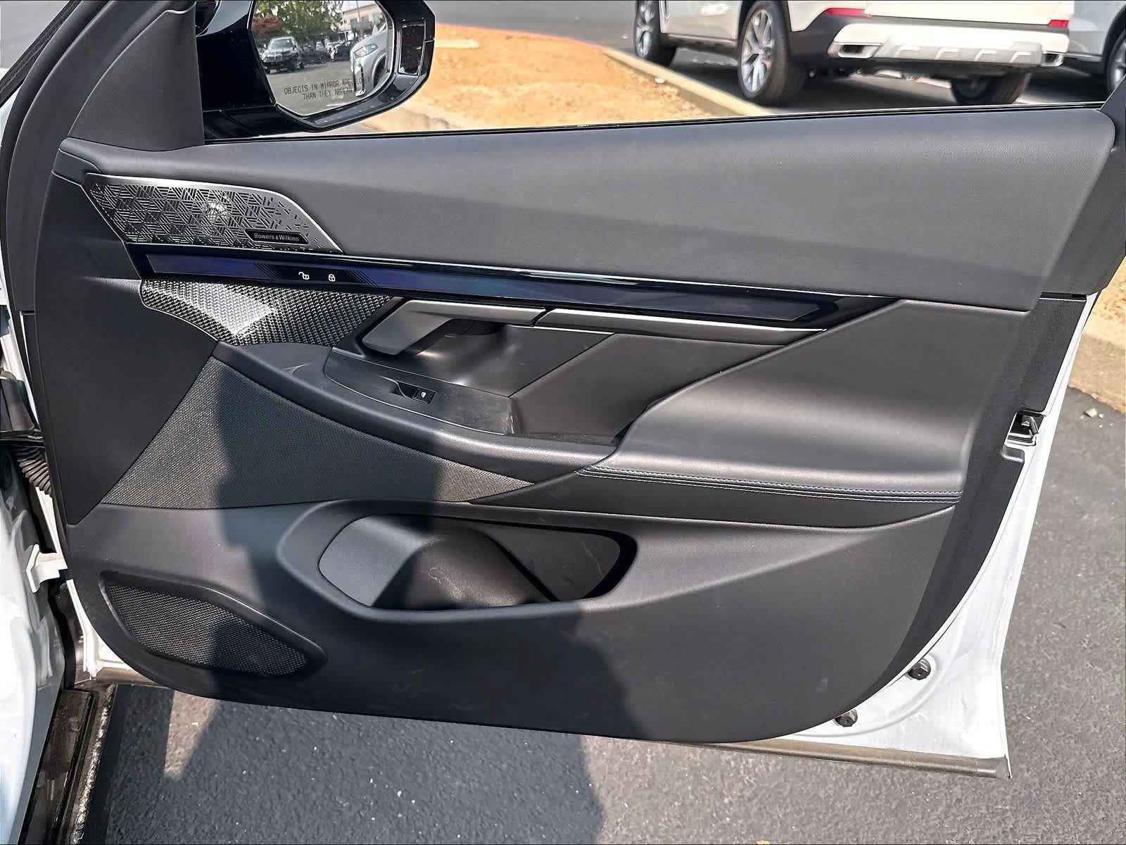 Used 2025 BMW i5 M60 w/ Executive Package AWD/4WD image 29