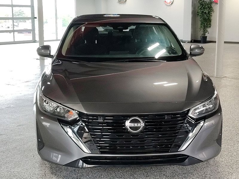 Used 2024 Nissan Sentra S FWD image 9