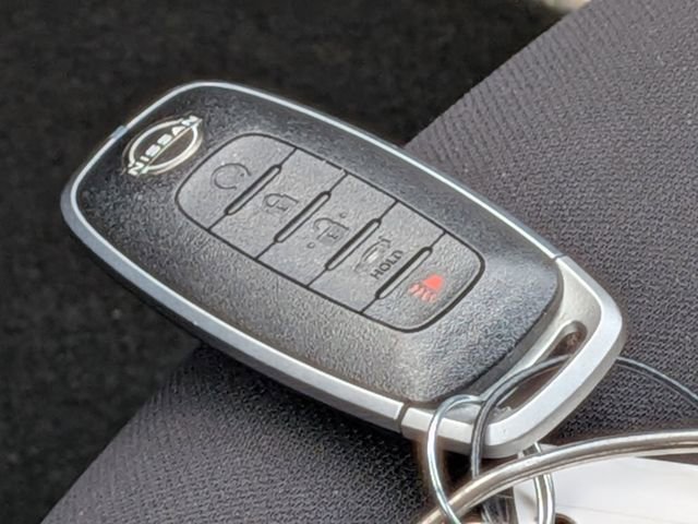 Used 2025 Nissan Sentra SR image 36